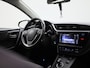 Toyota Auris 1.8 Hybrid Black Edition | Achteruitrijcamera | Climate Control | Sportstoelen |