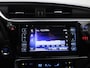 Toyota Auris 1.8 Hybrid Black Edition | Achteruitrijcamera | Climate Control | Sportstoelen |