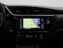 Toyota Auris 1.8 Hybrid Black Edition | Achteruitrijcamera | Climate Control | Sportstoelen |