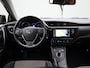 Toyota Auris 1.8 Hybrid Black Edition | Achteruitrijcamera | Climate Control | Sportstoelen |