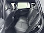 Toyota Corolla Cross Hybrid 140 Style | Half Lederen bekleding | Dealeronderhouden | NL auto | Stoelverwarming | Dodehoek detectie | Parkeersensoren voor+achter | elektrische Achterklep |
