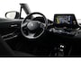 Toyota C-HR / C-HR+ 1.8 Hybrid Style | Trekhaak | Dodehoek detectie | Navigatie | Stoelverwarming | JBL | Keyless | Adaptive Cruise | Clima | Parkeersensoren voor/achter | Camera | 18 inch | Rijstrooksensor | Bluetooth