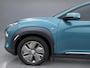 Hyundai Kona Electric EV Fashion 39 kWh | Trekhaak | Navigatie | Adaptive Cruise Control | Apple Carplay/ Android Auto |