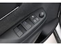 Toyota Yaris Cross 1.5 Hybrid First Edition | Apple Carplay / Android Auto | Keyless | Adaptive Cruise | Clima | Camera | Full LED | 17 inch