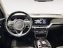 Kia Niro EV e-Niro DynamicPlusLine 64 kWh Dealer onderhouden | Stoel + stuurverwarming | Climate control | 3 Fase laden |