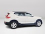 Volvo XC40 T2 Momentum Core | Park assist | Cruise control | Climate control