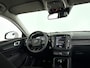 Volvo XC40 T2 Momentum Core | Park assist | Cruise control | Climate control