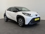 Toyota Aygo X 1.0 VVT-i Automaat Pulse Navigatie Apple Carplay/Android Auto Camera 17" Lichtmetalen Velgen Climate Control Adaptieve Cruise Control Two Tone
