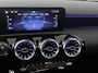 Mercedes-Benz A-klasse 250e Business Solution AMG | Panoramaschuifdak | Stoelverwarming | Achteruitrijcamera | MULTIBEAM LED |