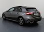 Mercedes-Benz A-klasse 250e Business Solution AMG | Panoramaschuifdak | Stoelverwarming | Achteruitrijcamera | MULTIBEAM LED |