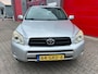 Toyota RAV4 2.0 VVTi 4x4 152pk Linea Sol / Afn. haak max. 2.000kg !!!! / Cruise control / volledig Toyota onderhouden / OrigNL