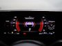 Mercedes-Benz A-klasse 250e Star Edition AMG Line | Multibeam | Panoramaschuifdak | Night | Stoelverwarming | Achteruitrijcamera | Apple Carplay/Android Auto |