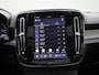 Volvo XC40 Recharge P8 AWD R-Design | Apple Carplay / Android Auto | Panoramadak | Parkeersensoren | Stoelverwarming | Stuurverwarming |