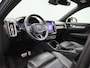Volvo XC40 Recharge P8 AWD R-Design | Apple Carplay / Android Auto | Panoramadak | Parkeersensoren | Stoelverwarming | Stuurverwarming |