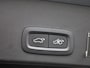 Volvo XC40 Recharge P8 AWD R-Design | Apple Carplay / Android Auto | Panoramadak | Parkeersensoren | Stoelverwarming | Stuurverwarming |