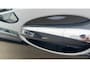 Mercedes-Benz GLB 200 163PK AMG-LINE AUTOMAAT / NAVI / LEDER / CLIMA / FULL-LED / PDC / 19" LMV / PANO. DAK / CAMERA / KEYLESS / ALCANTARA / WINTERPAKKET !!