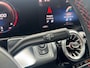 Mercedes-Benz GLB 200 163PK AMG-LINE AUTOMAAT / NAVI / LEDER / CLIMA / FULL-LED / PDC / 19" LMV / PANO. DAK / CAMERA / KEYLESS / ALCANTARA / WINTERPAKKET !!