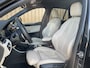BMW X1 sDrive20i Orange Edition III | Dealer Onderhouden | Origineel Nederlands | NAP | Panoramadak | Harman Kardon | Rijmodus Regeling |  Camera Achter |