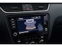 Skoda Octavia Combi 1.0 TSI Greentech Ambition Business | Trekhaak | CarPlay | Org NL | Niet netjes | Cruise control | Climate