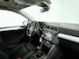 Volkswagen Tiguan 1.4 TSI Connected Series | Panoramadak | Parkeercamera | Stoelverwarming