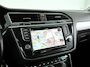 Volkswagen Tiguan 1.4 TSI Connected Series | Panoramadak | Parkeercamera | Stoelverwarming