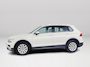 Volkswagen Tiguan 1.4 TSI Connected Series | Panoramadak | Parkeercamera | Stoelverwarming