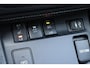 Toyota Auris 1.8 Hybrid Dynamic, Trekhaak, LM velgen, Cruise control, Privacy glass.