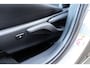 Toyota Auris 1.8 Hybrid Dynamic, Trekhaak, LM velgen, Cruise control, Privacy glass.