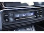 Toyota Auris 1.8 Hybrid Dynamic, Trekhaak, LM velgen, Cruise control, Privacy glass.