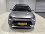 Kia Niro Hybrid 1.6 GDi DynamicPlusLine Stoel en Stuur verwarming, Schuif kantel dak, Apple Carplay/Android Auto, Navigatie, Camera.