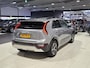 Kia Niro Hybrid 1.6 GDi DynamicPlusLine Stoel en Stuur verwarming, Schuif kantel dak, Apple Carplay/Android Auto, Navigatie, Camera.