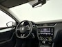 Skoda Octavia Combi 1.5 TSI Greentech Business Edition | Park assist | Cruise control | Stoelverwarming | Extra getint glas