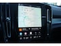 Volvo XC40 Recharge P8 AWD R-Design | Panoramadak | 20" Lichtmetalen velgen | Warmtepomp | Apple carplay/ Android auto | Electronic Climate Control | Verwarmde voorstoelen |