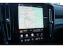 Volvo XC40 Recharge P8 AWD R-Design | Panoramadak | 20" Lichtmetalen velgen | Warmtepomp | Apple carplay/ Android auto | Electronic Climate Control | Verwarmde voorstoelen |