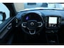Volvo XC40 Recharge P8 AWD R-Design | Panoramadak | 20" Lichtmetalen velgen | Warmtepomp | Apple carplay/ Android auto | Electronic Climate Control | Verwarmde voorstoelen |