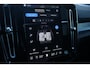 Volvo XC40 Recharge P8 AWD R-Design | Panoramadak | 20" Lichtmetalen velgen | Warmtepomp | Apple carplay/ Android auto | Electronic Climate Control | Verwarmde voorstoelen |
