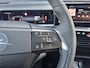 Opel Grandland Electric Business Edition 97 kWh | Schuif-/Kanteldak | Camera | Stoel-/Stuurverwarming | 360 Graden Camera | Apple Carplay |