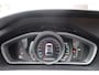 Volvo V40 Cross Country 1.5 T3 Polar+ Luxury Bij ons bedrijf in onderhoud geweest met winterbanden