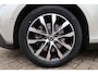 Volvo V40 Cross Country 1.5 T3 Polar+ Luxury Bij ons bedrijf in onderhoud geweest met winterbanden