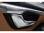 Volvo V40 Cross Country 1.5 T3 Polar+ Luxury Bij ons bedrijf in onderhoud geweest met winterbanden