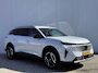 Peugeot 5008 1.6 Plug-in Hybrid 195 Allure 7p | Stoel- en Stuurwielverwarming | 360 Camera | Adaptive Cruise Control | Trekhaak Afneembaar |