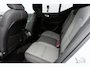 Volvo XC40 B4 Plus Dark | Trekhaak | Verwarmbare voorstoelen, stuurwiel en voorruit | Premium audio by Harman Kardon | Apple carplay/Android auto