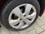Toyota Aygo 1.0-12V Aspiration Red Navigator Airco, Navigatie & Electrische ramen