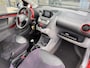 Toyota Aygo 1.0-12V Aspiration Red Navigator Airco, Navigatie & Electrische ramen