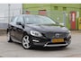 Volvo V60 2.0 D4 Nordic+ NETTE AUTOMAAT DEALER ONDERHOUDEN TREKHAAK VOL OPTIES