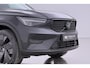 Volvo XC40 2.0 B3 Plus Black Edition | Pilot Assist | Harman/Kardon | BLIS | Stoel- stuurverwarming | 20 inch