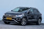 Volkswagen T-Roc 1.5 TSI Style - 150 pk **IQ Light / Camera / Massage / Carplay / Side Assist