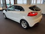 Kia Rio 1.2 CVVT ExecutiveLine | Cruise control | Climate control | Elek. inklapbare spiegels | Radio/MP3