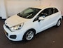 Kia Rio 1.2 CVVT ExecutiveLine | Cruise control | Climate control | Elek. inklapbare spiegels | Radio/MP3