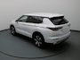 Mitsubishi Outlander 306pk PHEV First Edition Apple Carplay/Android Auto | Climate